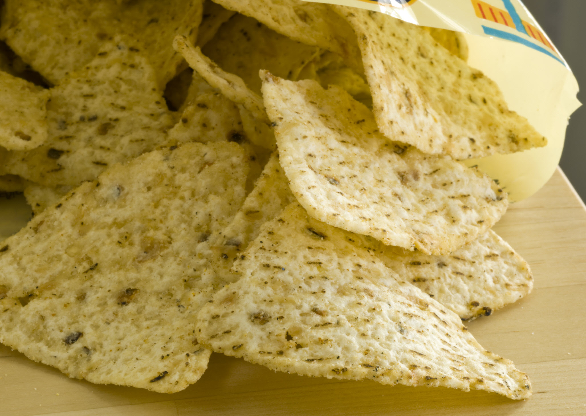 7 good reasons NOT to eat chips - Catherine Saxelby's Foodwatch