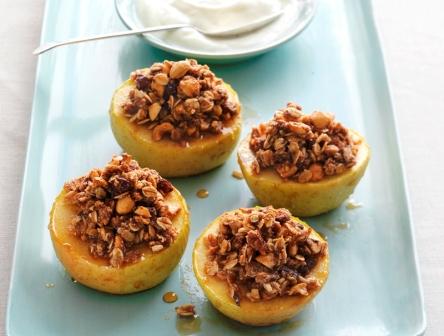 Baked apple crumbles - Catherine Saxelby's Foodwatch